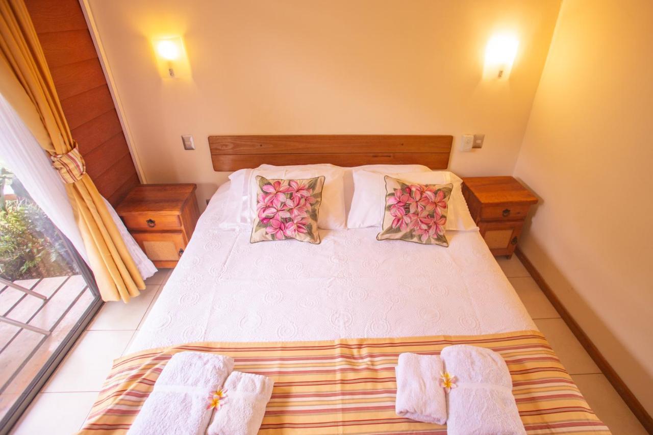 Hostal Uruhao Hanga Roa Kültér fotó