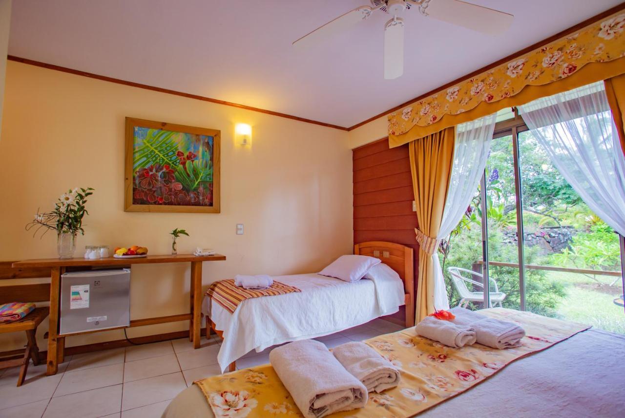 Hostal Uruhao Hanga Roa Kültér fotó
